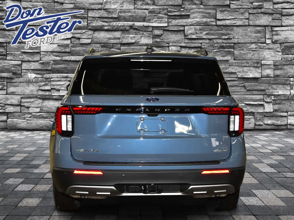 2026 Ford Explorer Active w/200A Pkg