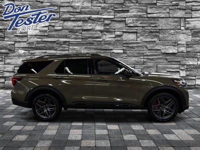 2026 Ford Explorer ST-Line