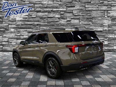 2026 Ford Explorer ST-Line