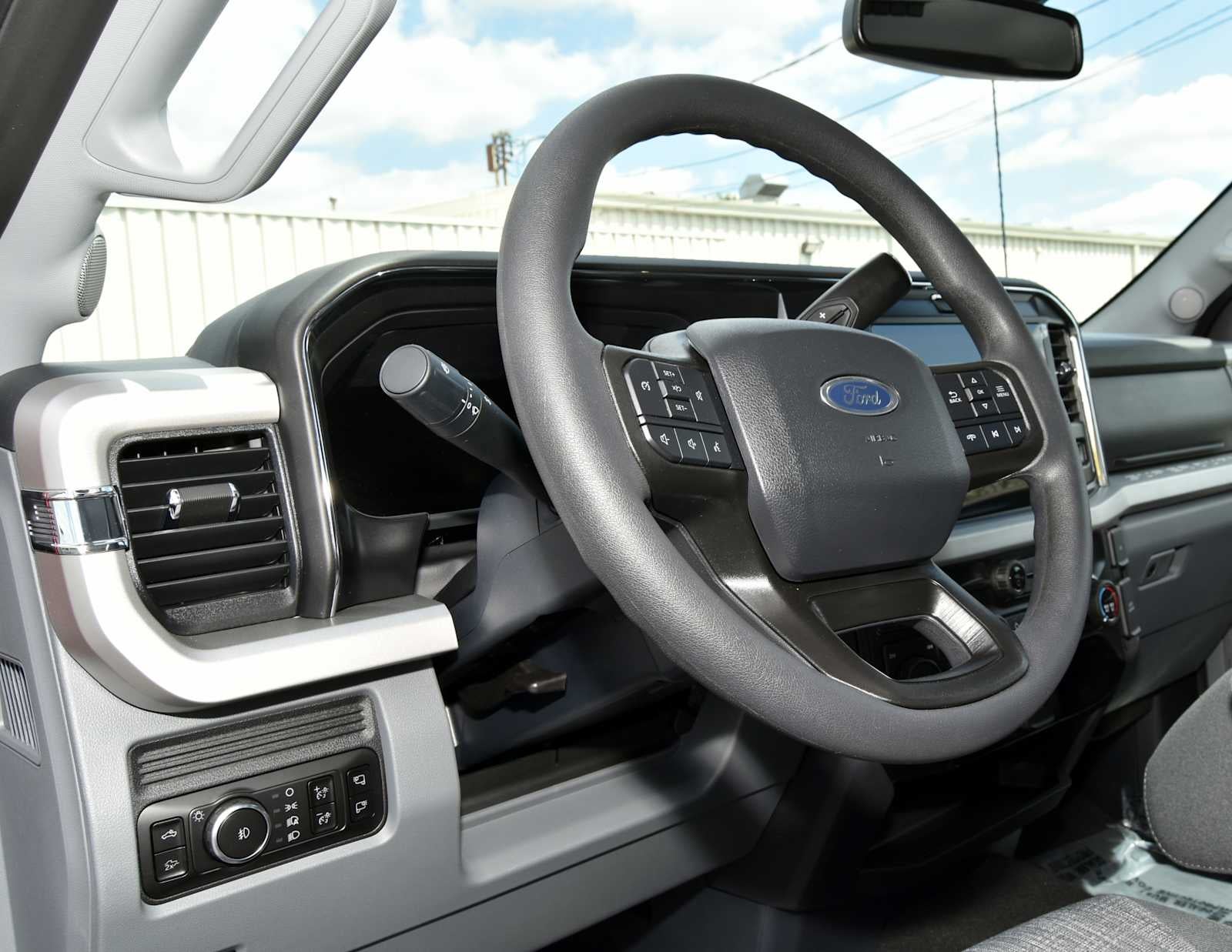 2026 Ford Super Duty F-250 SRW XLT