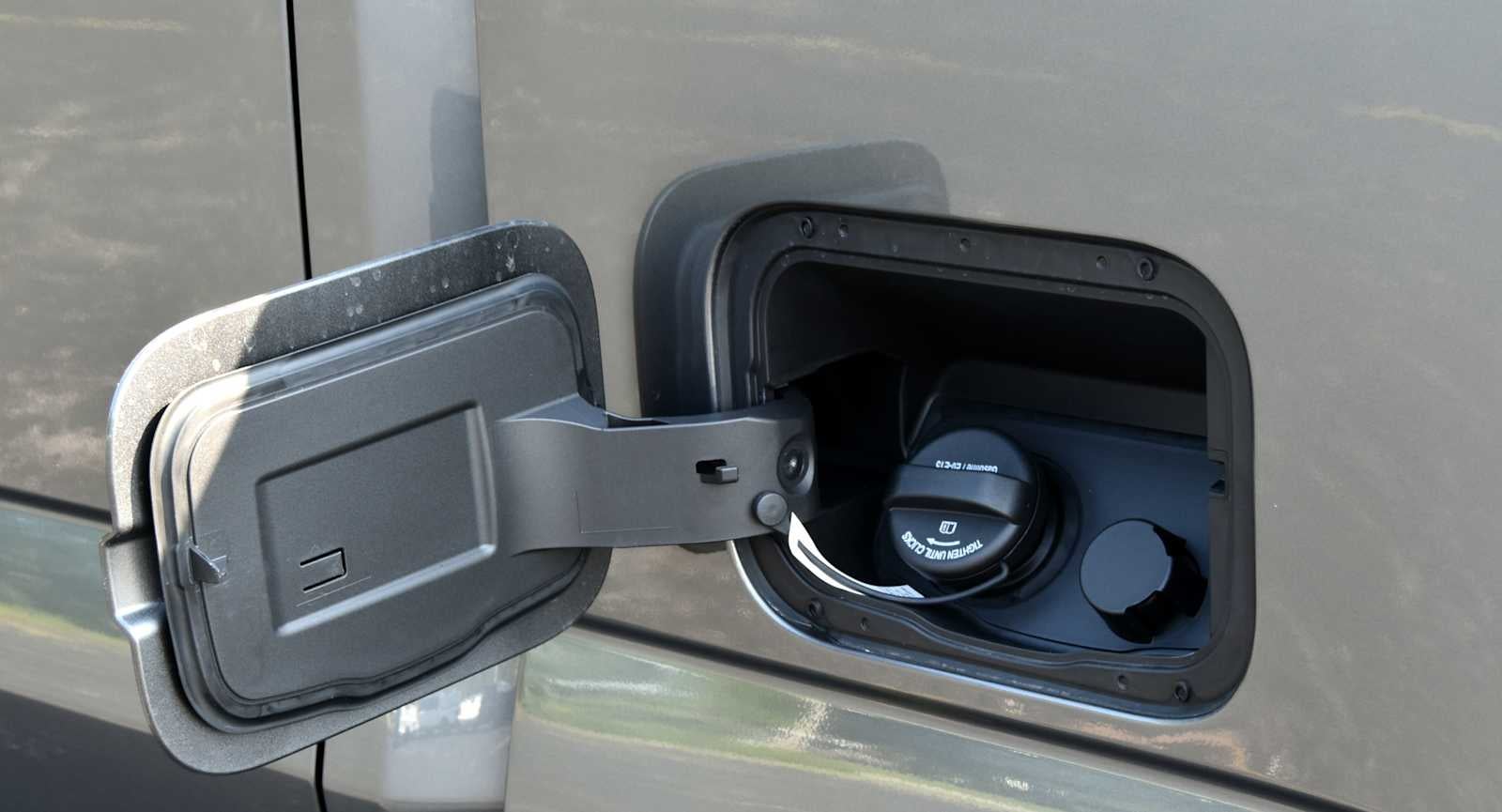 2027 Ford Super Duty F-250 SRW F-250® XLT