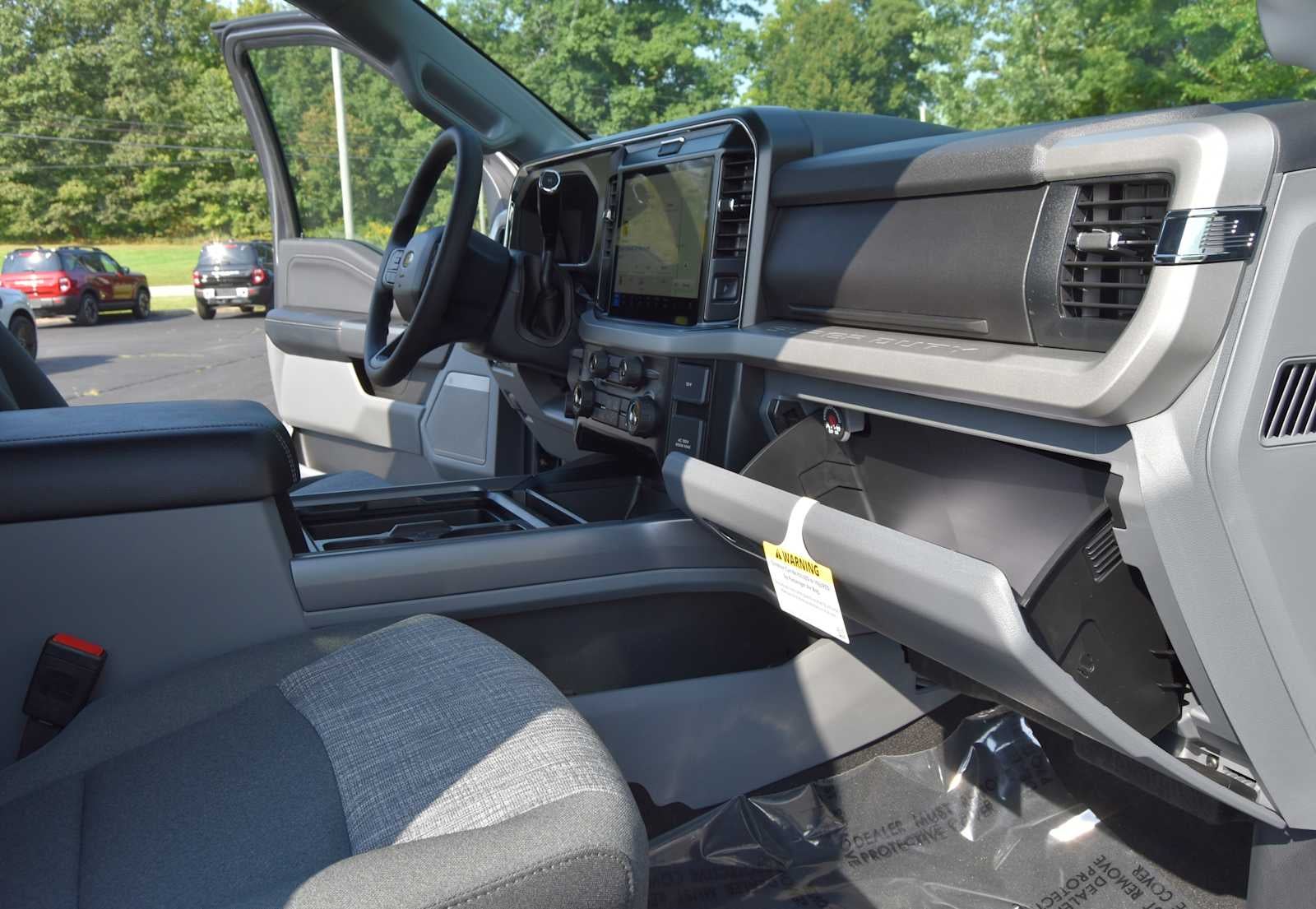 2027 Ford Super Duty F-250 SRW F-250® XLT