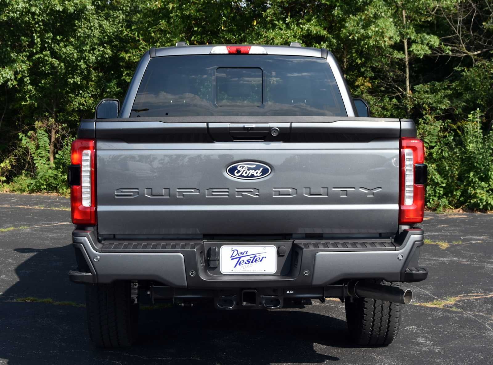 2027 Ford Super Duty F-250 SRW F-250® XLT