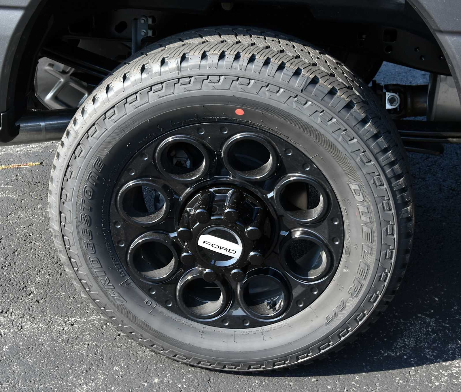 2027 Ford Super Duty F-250 SRW F-250® XLT