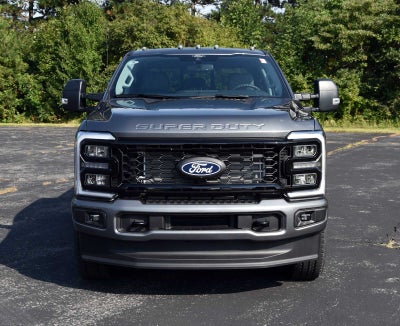 2027 Ford Super Duty F-250 SRW F-250® XLT
