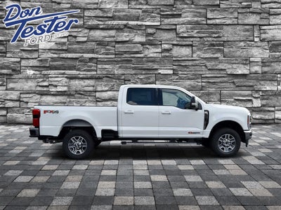 2026 Ford Super Duty F-350 SRW LARIAT