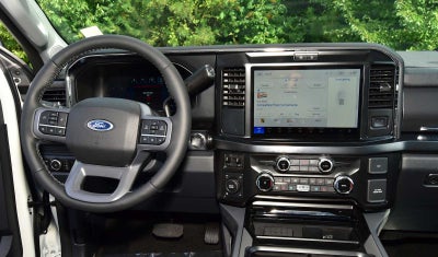 2026 Ford Super Duty F-350 SRW LARIAT