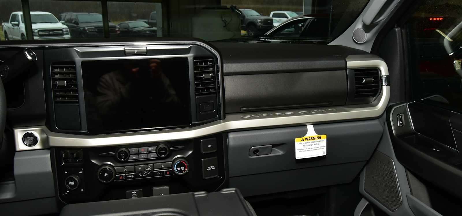 2026 Ford Super Duty F-350 SRW XLT