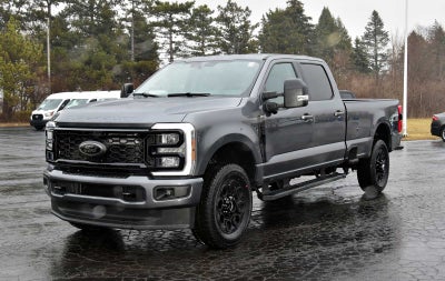2026 Ford Super Duty F-350 SRW XLT