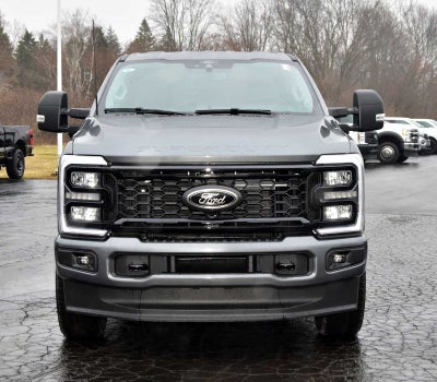 2026 Ford Super Duty F-350 SRW XLT