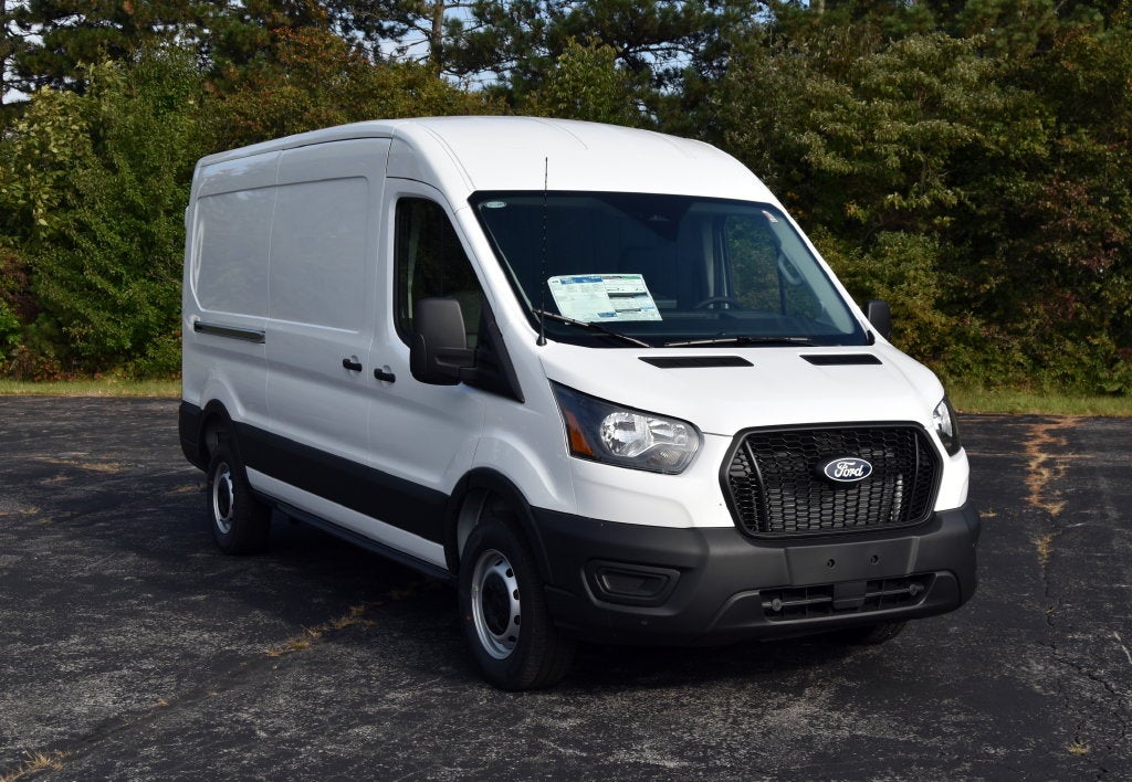 2027 Ford Transit-250 Base
