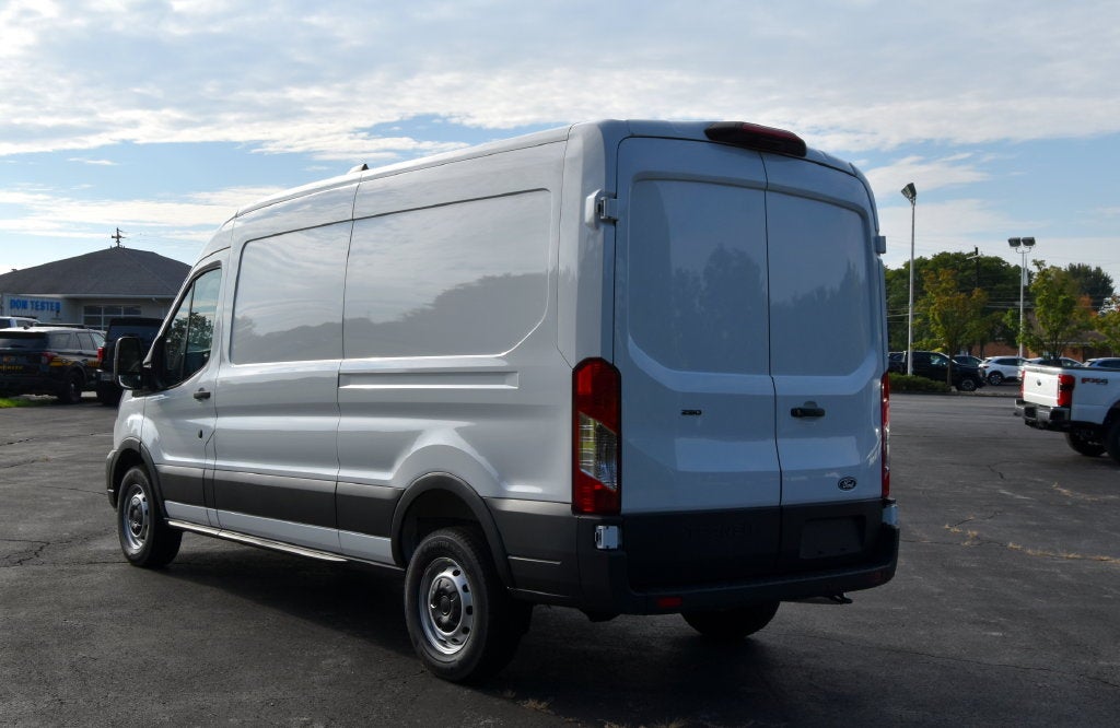 2027 Ford Transit-250 Base