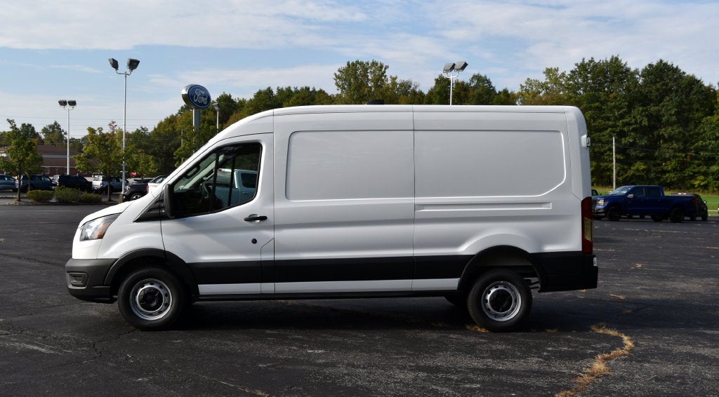 2027 Ford Transit-250 Base