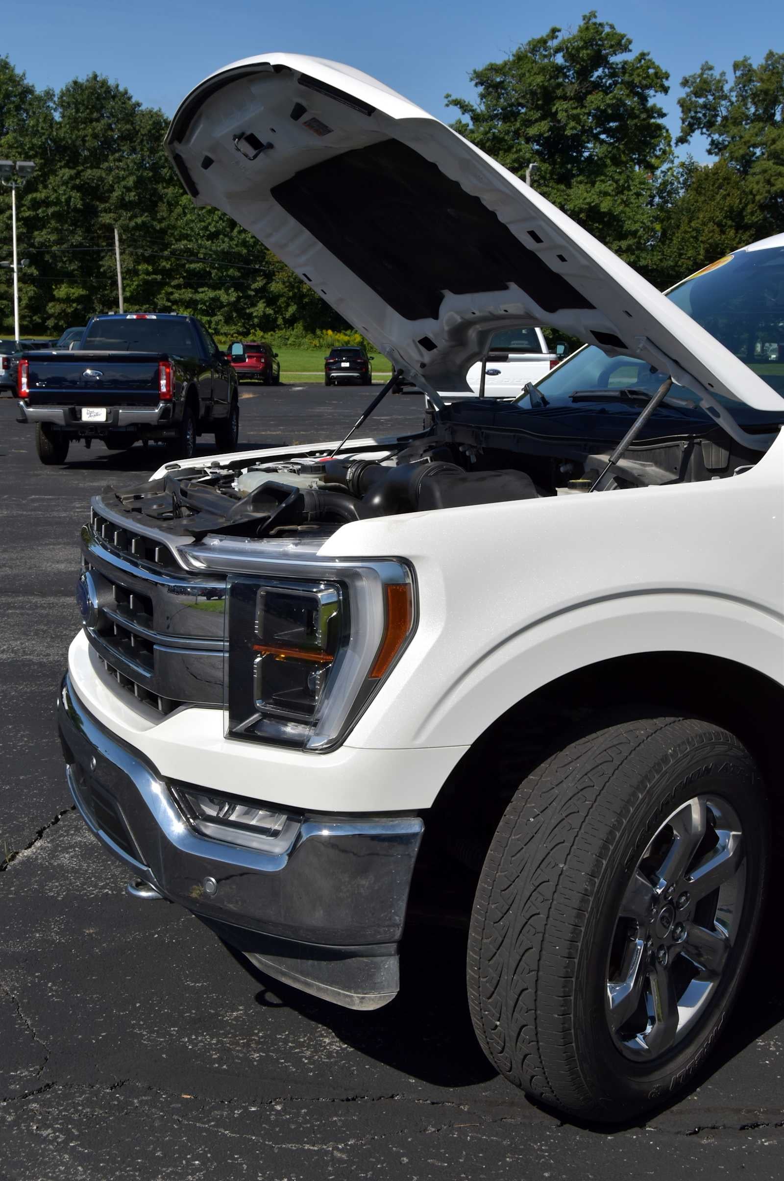 2023 Ford F-150 LARIAT