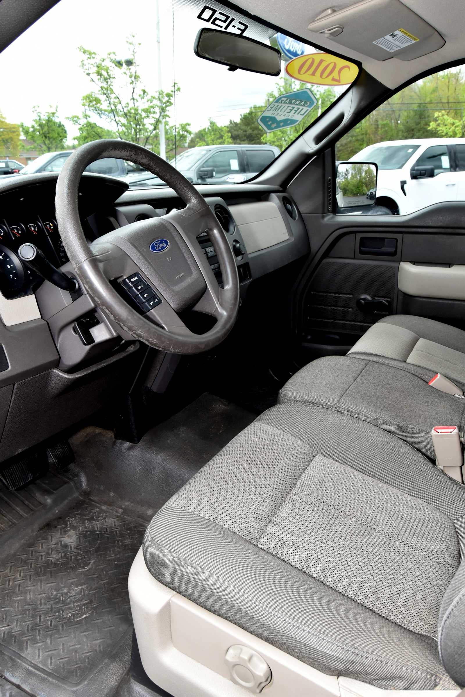 2010 Ford F-150 XL
