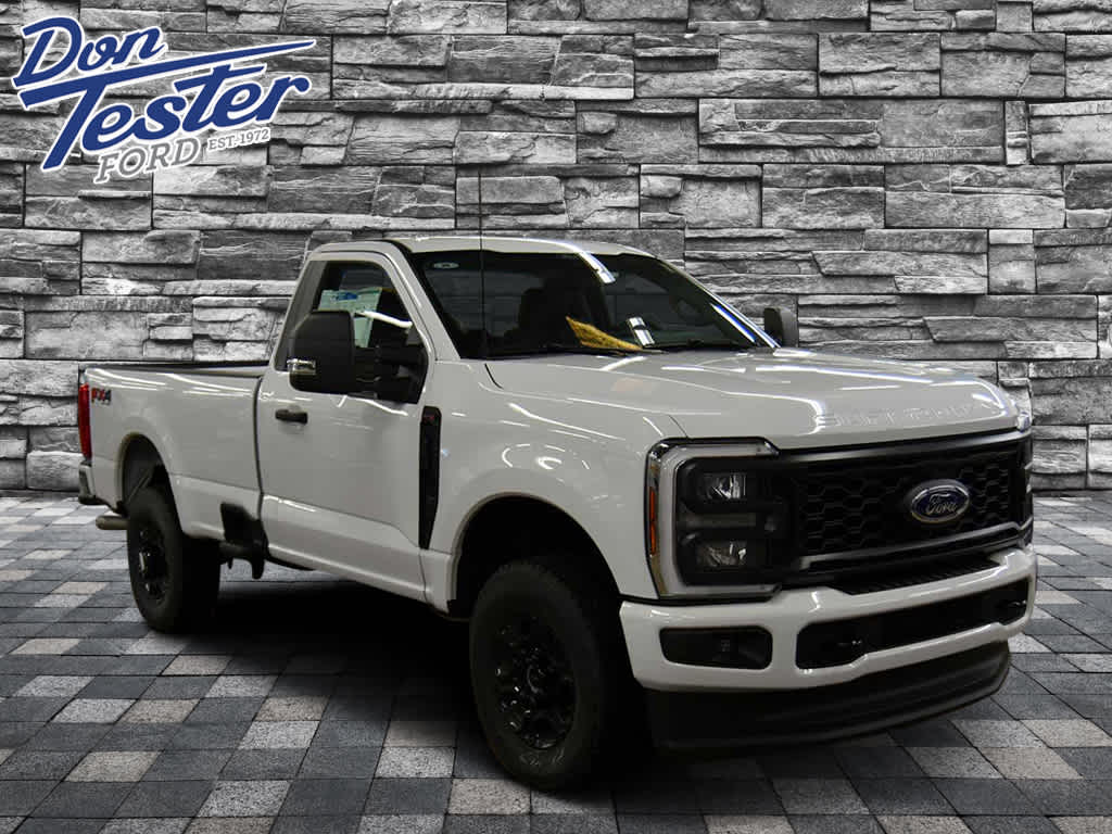 2026 Ford Super Duty F-350 SRW XL