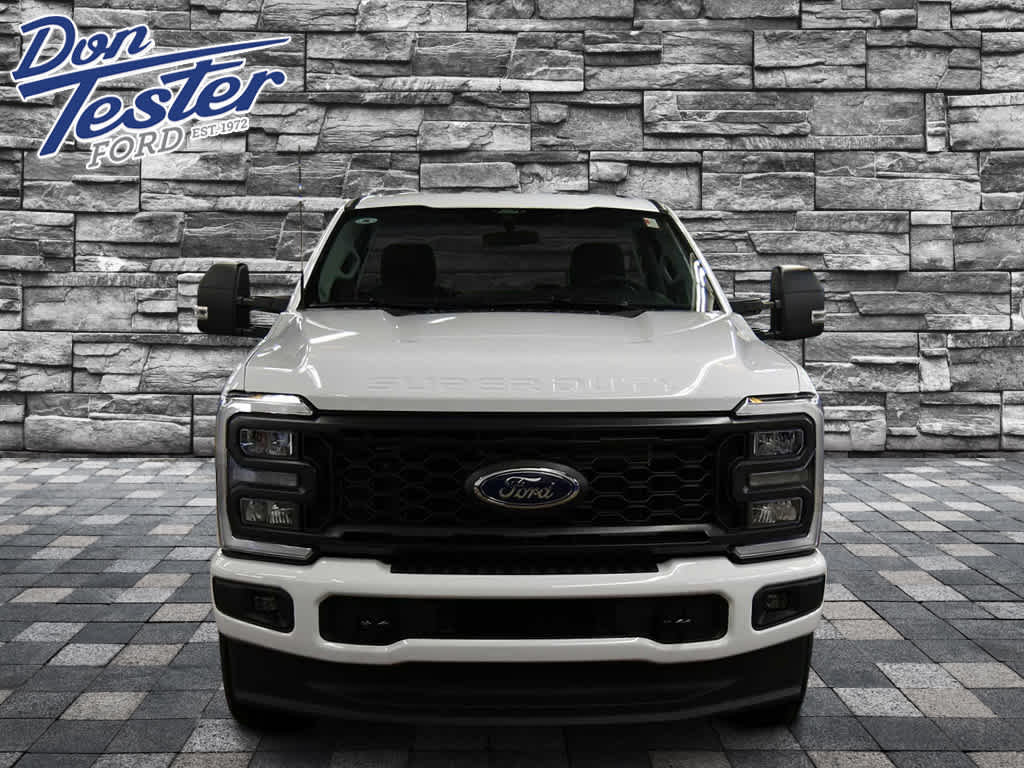 2026 Ford Super Duty F-350 SRW XL