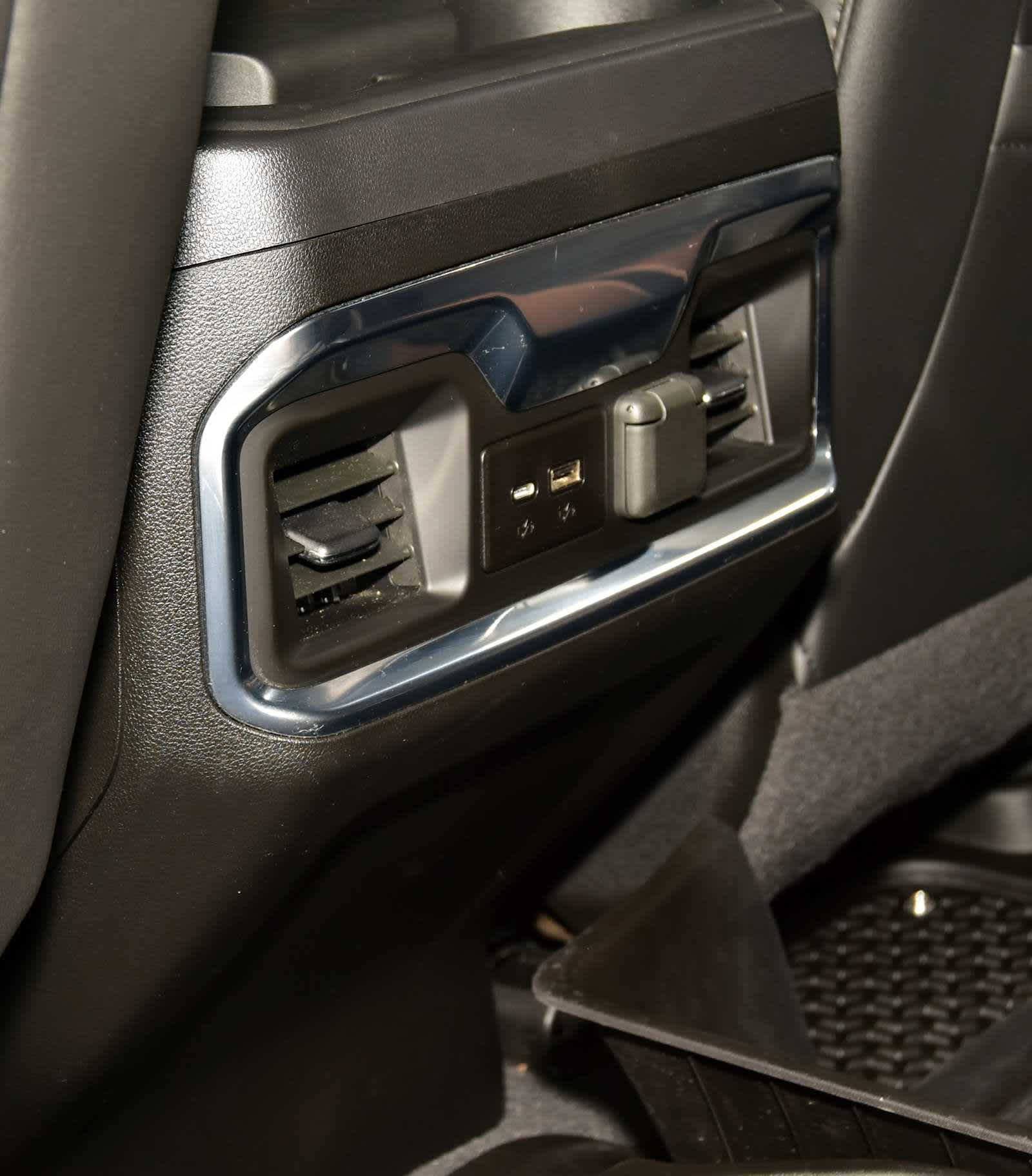 2022 Chevrolet Silverado 3500HD High Country