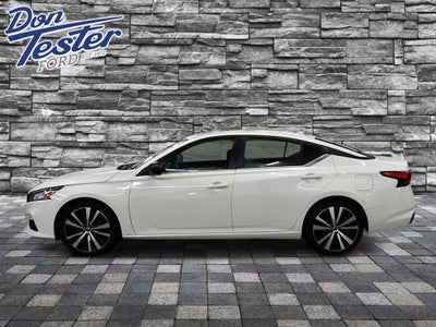 2022 Nissan Altima 2.5 SR