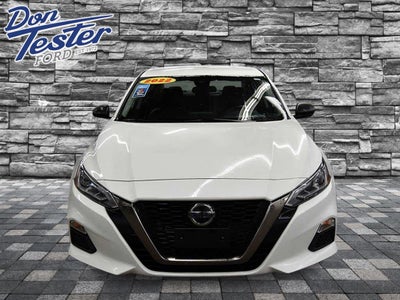 2022 Nissan Altima 2.5 SR