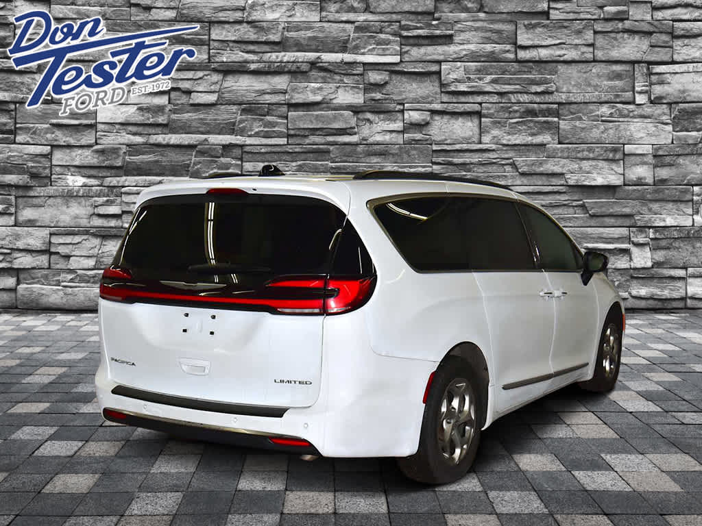 2023 Chrysler Pacifica Limited
