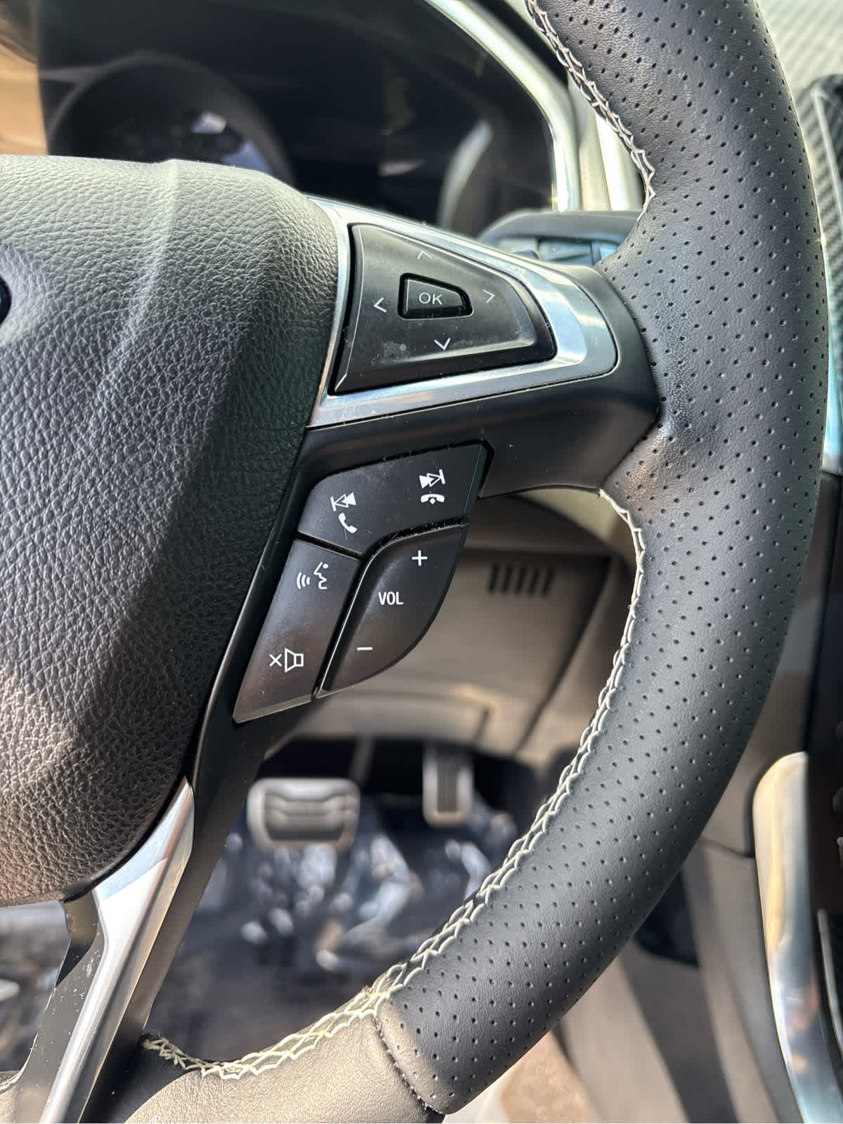 2020 Ford Edge ST