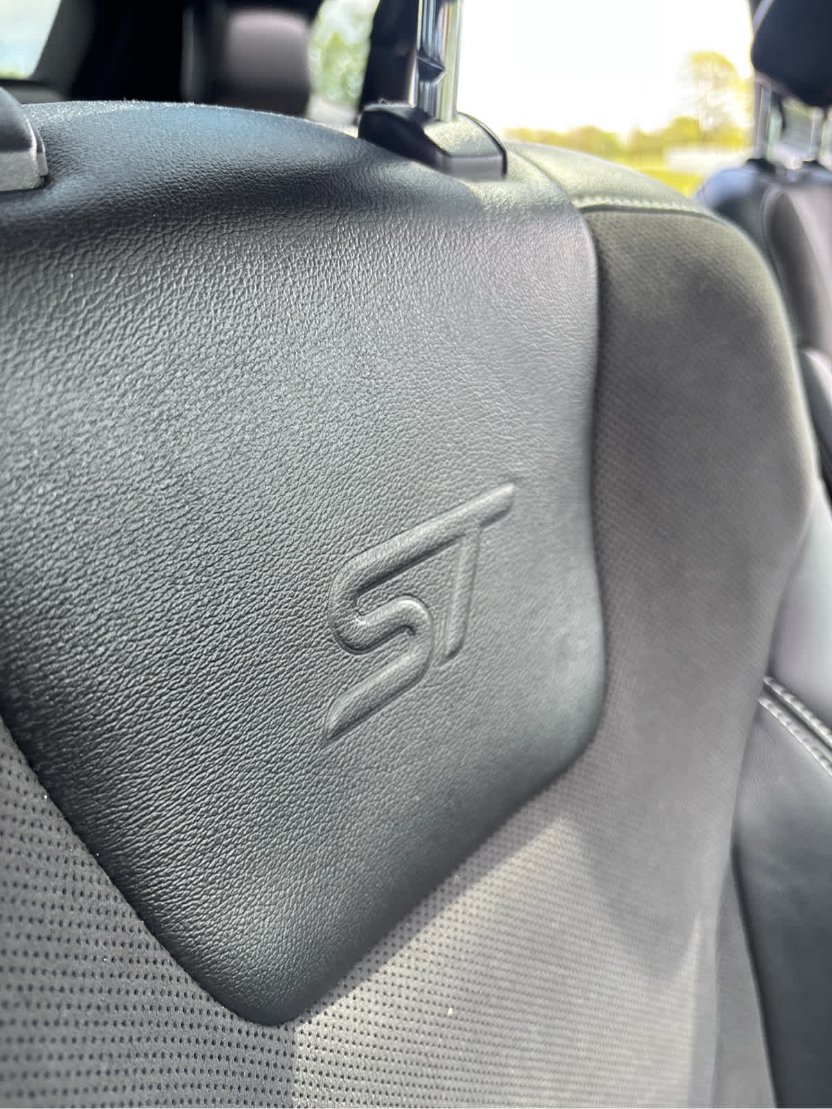2020 Ford Edge ST