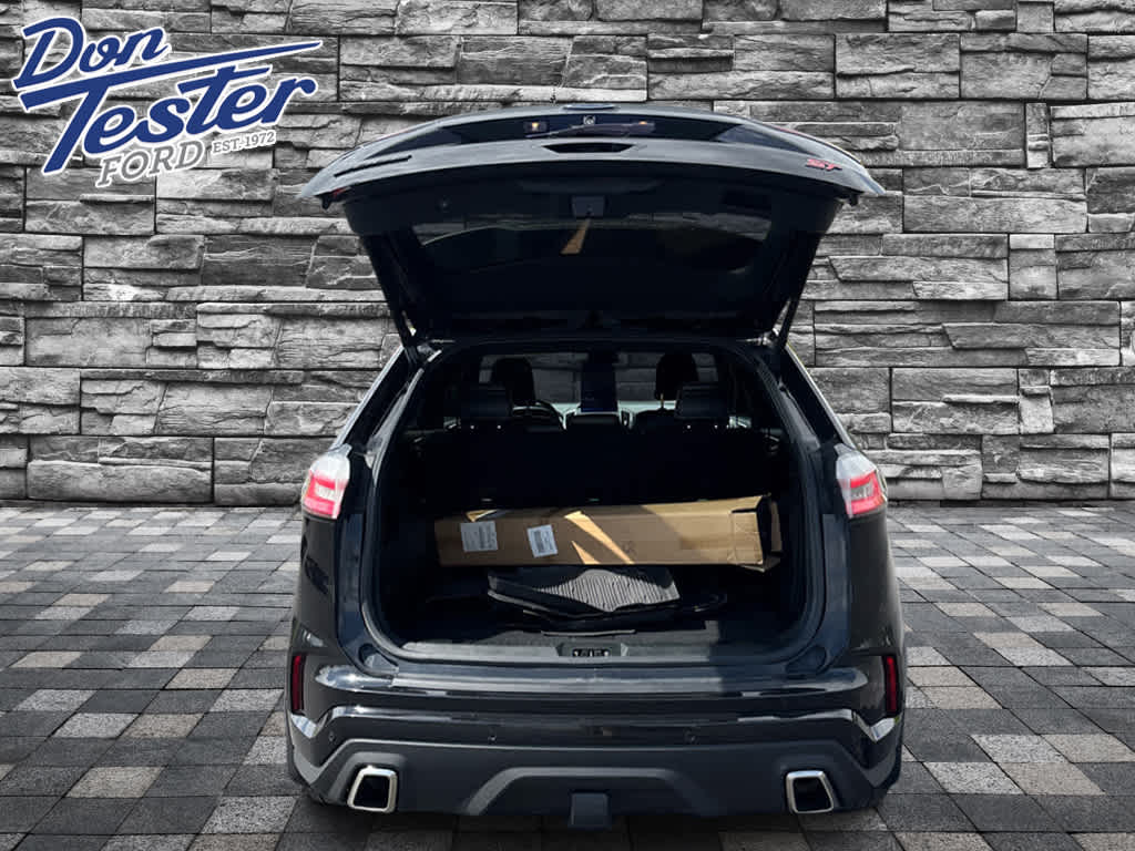 2020 Ford Edge ST