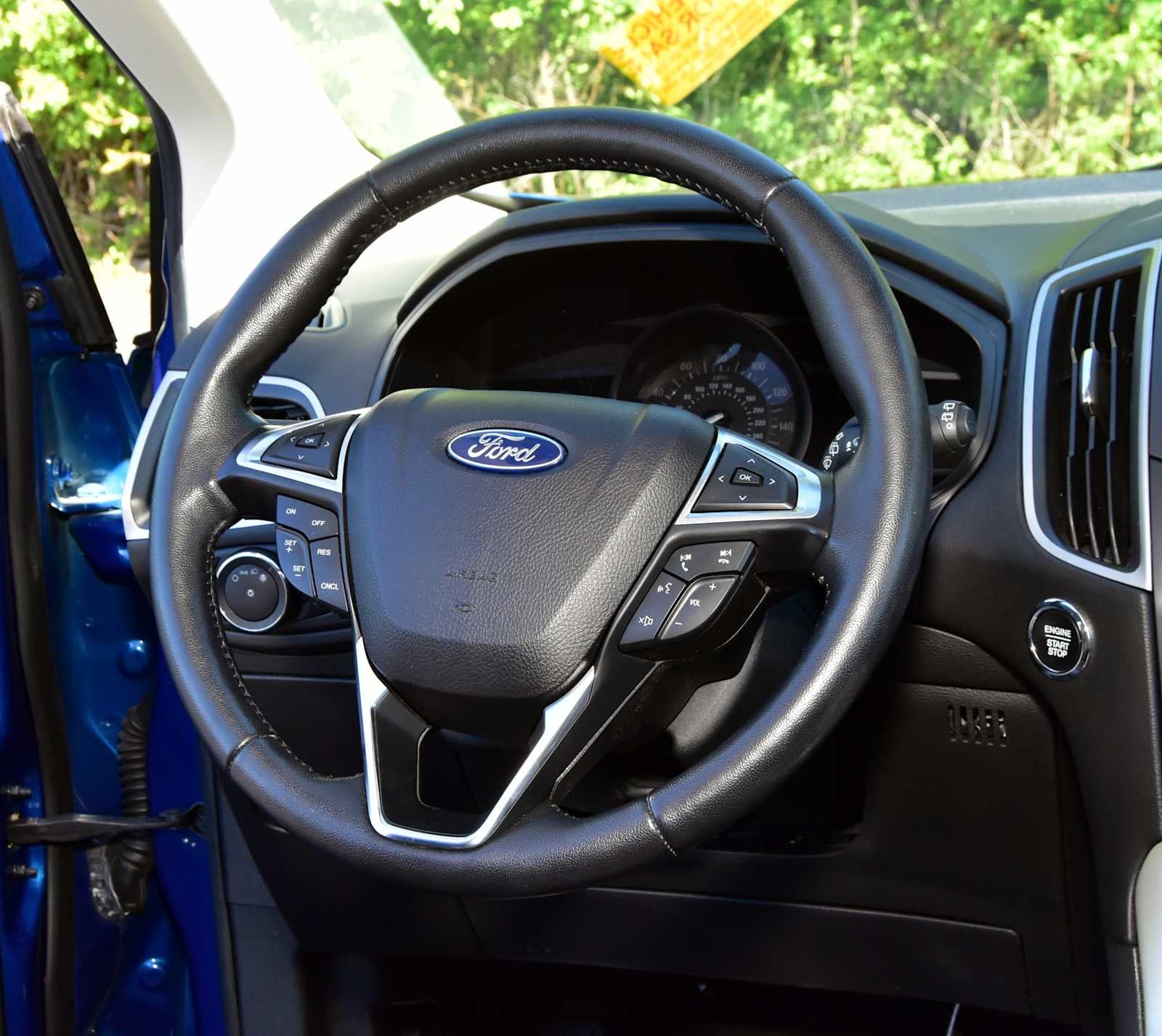 2023 Ford Edge SEL