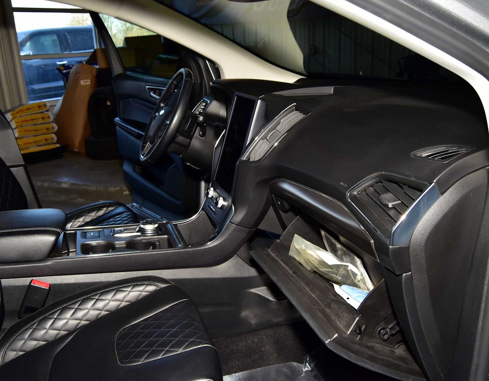2023 Ford Edge Titanium