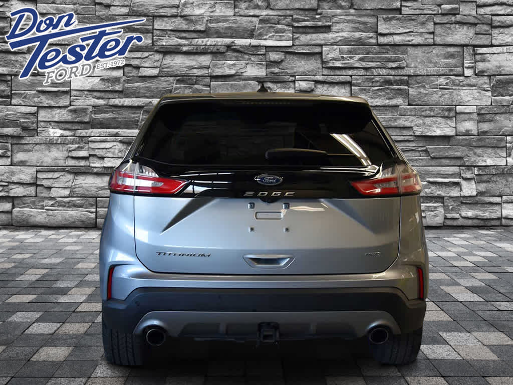 2023 Ford Edge Titanium