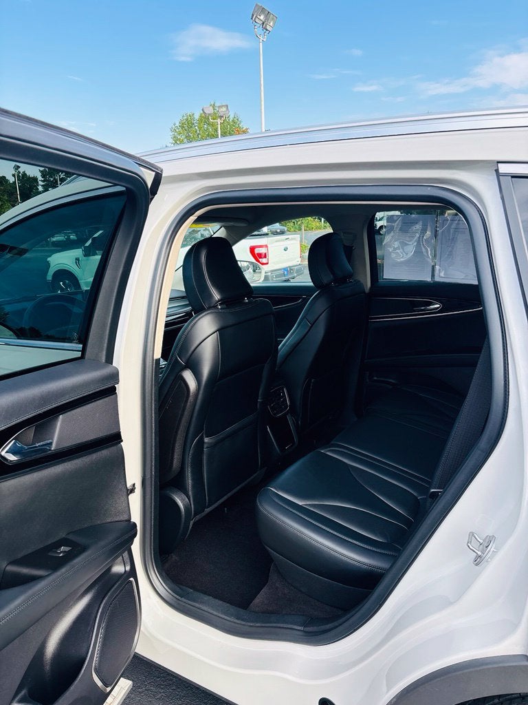 2021 Lincoln Nautilus Standard