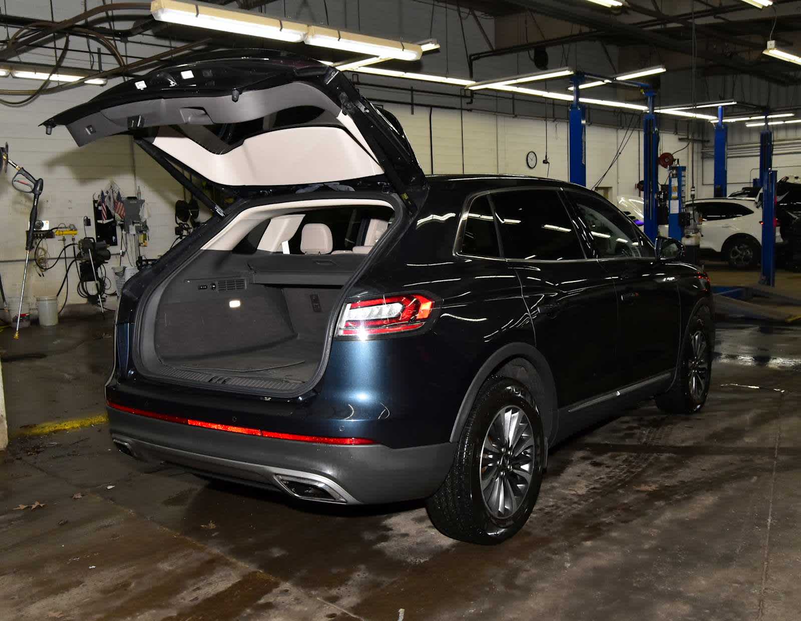 2021 Lincoln Nautilus Reserve