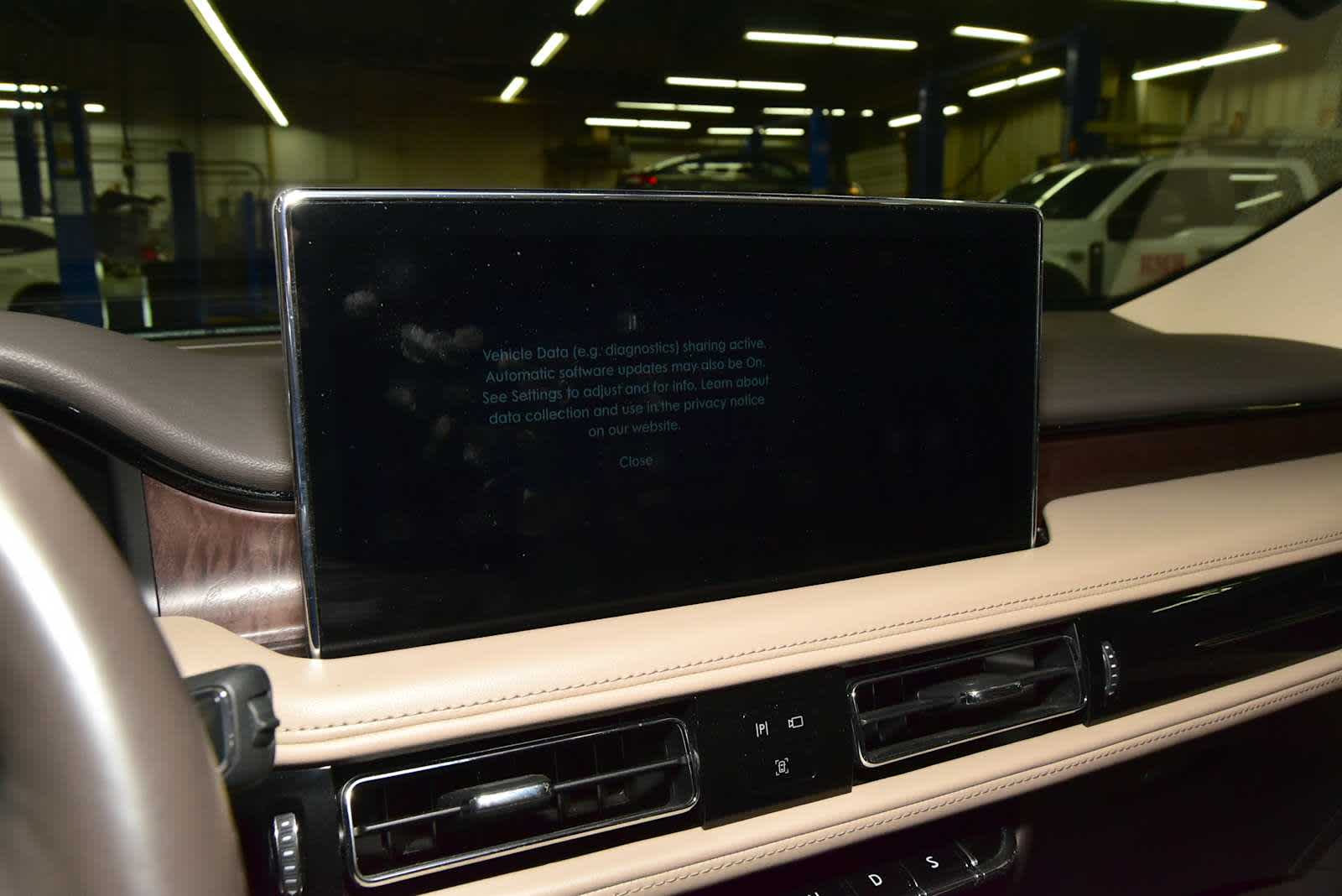 2021 Lincoln Nautilus Reserve