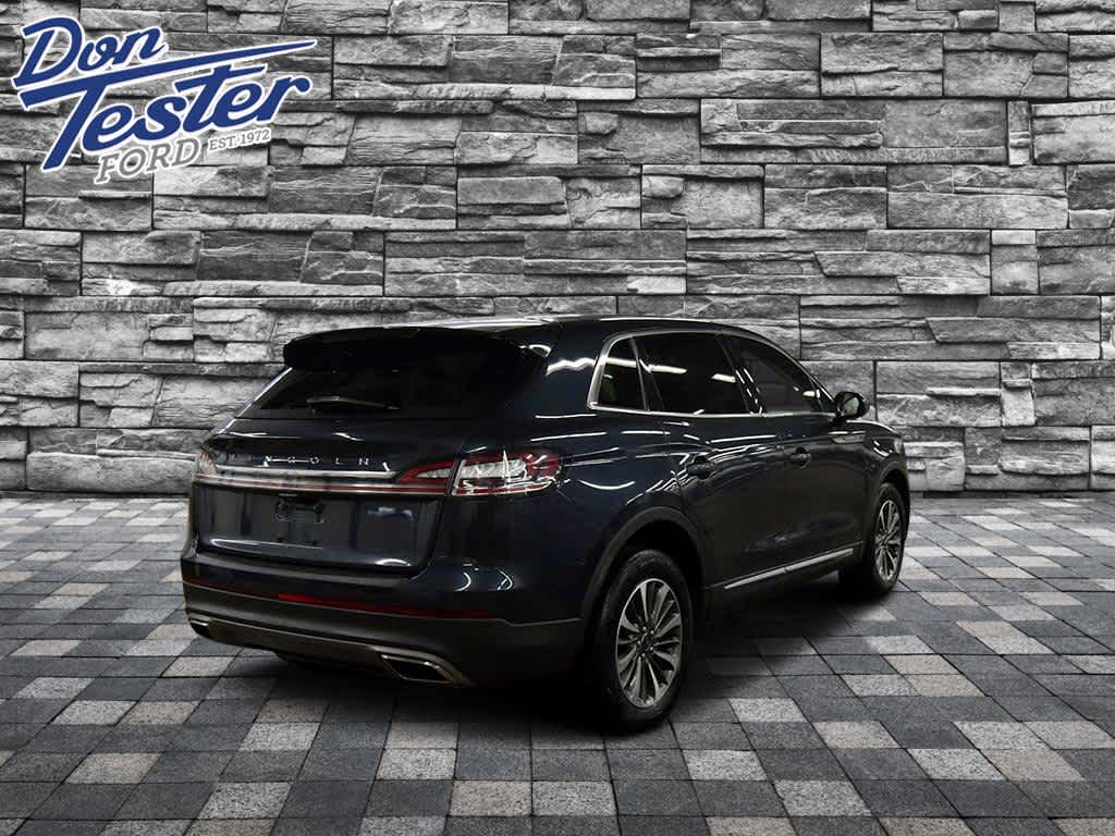 2021 Lincoln Nautilus Reserve