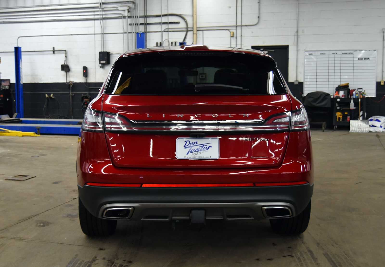 2020 Lincoln Nautilus Reserve