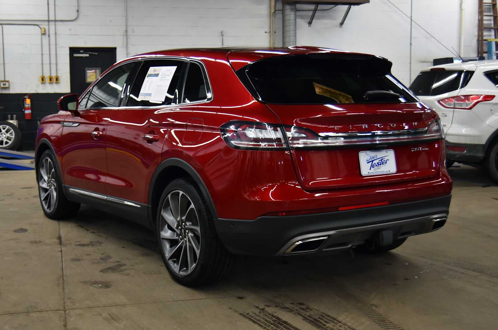 2020 Lincoln Nautilus Reserve