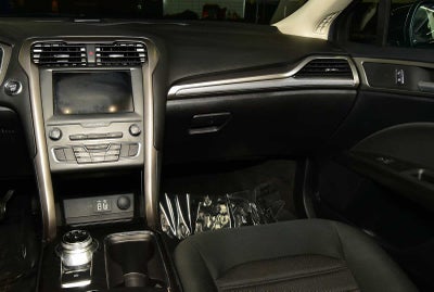 2020 Ford Fusion Hybrid SE