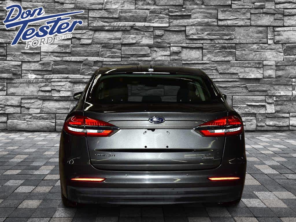 2020 Ford Fusion Hybrid SE