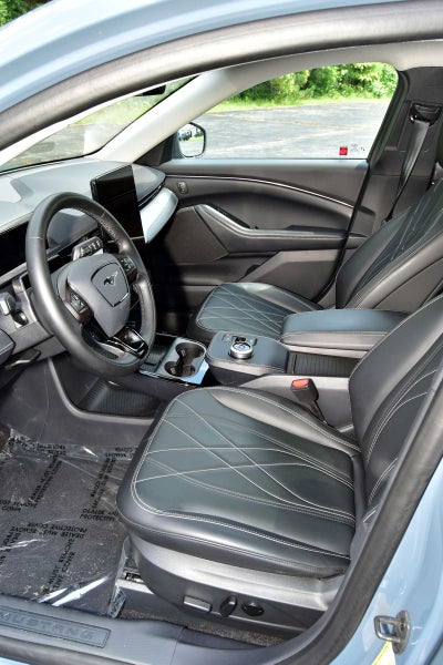 2023 Ford Mustang Mach-E California Route 1