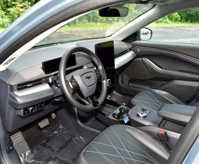 2023 Ford Mustang Mach-E California Route 1