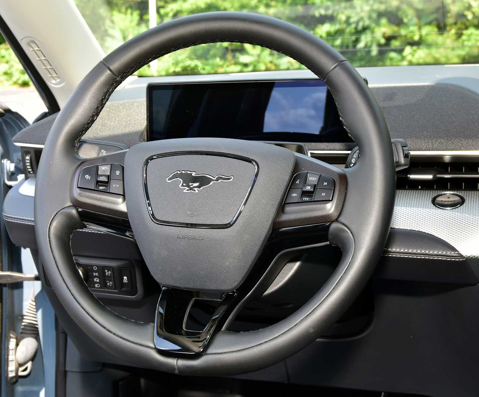 2023 Ford Mustang Mach-E California Route 1