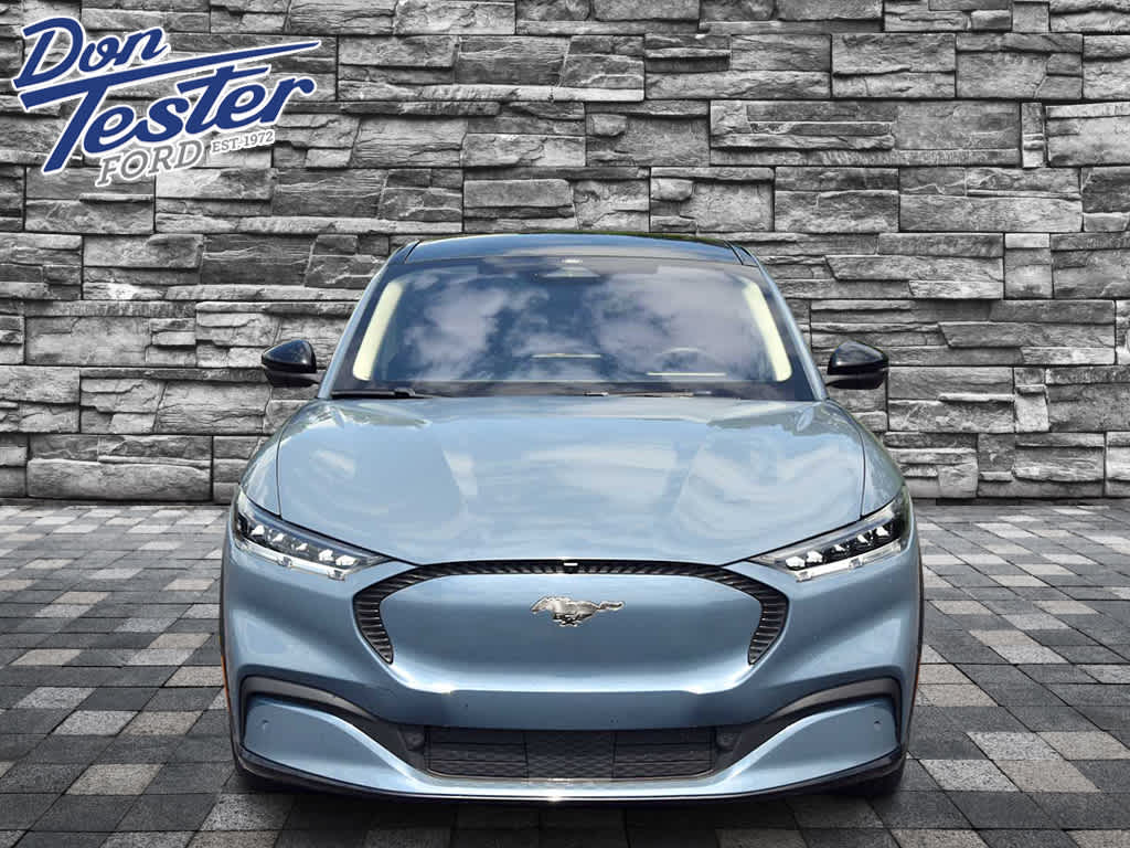 2023 Ford Mustang Mach-E California Route 1