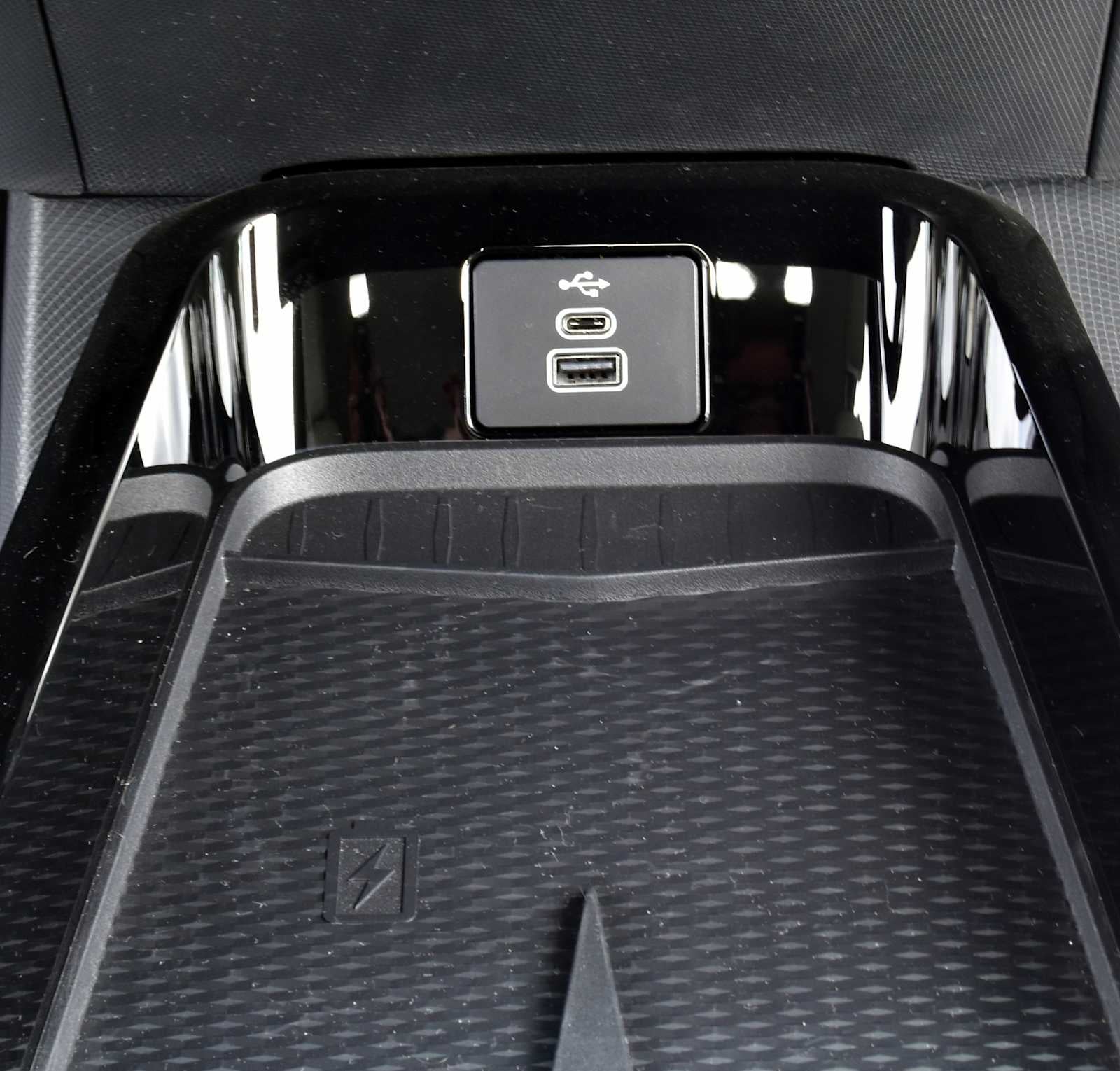 2026 Ford Mustang Mach-E Premium - Photo 30