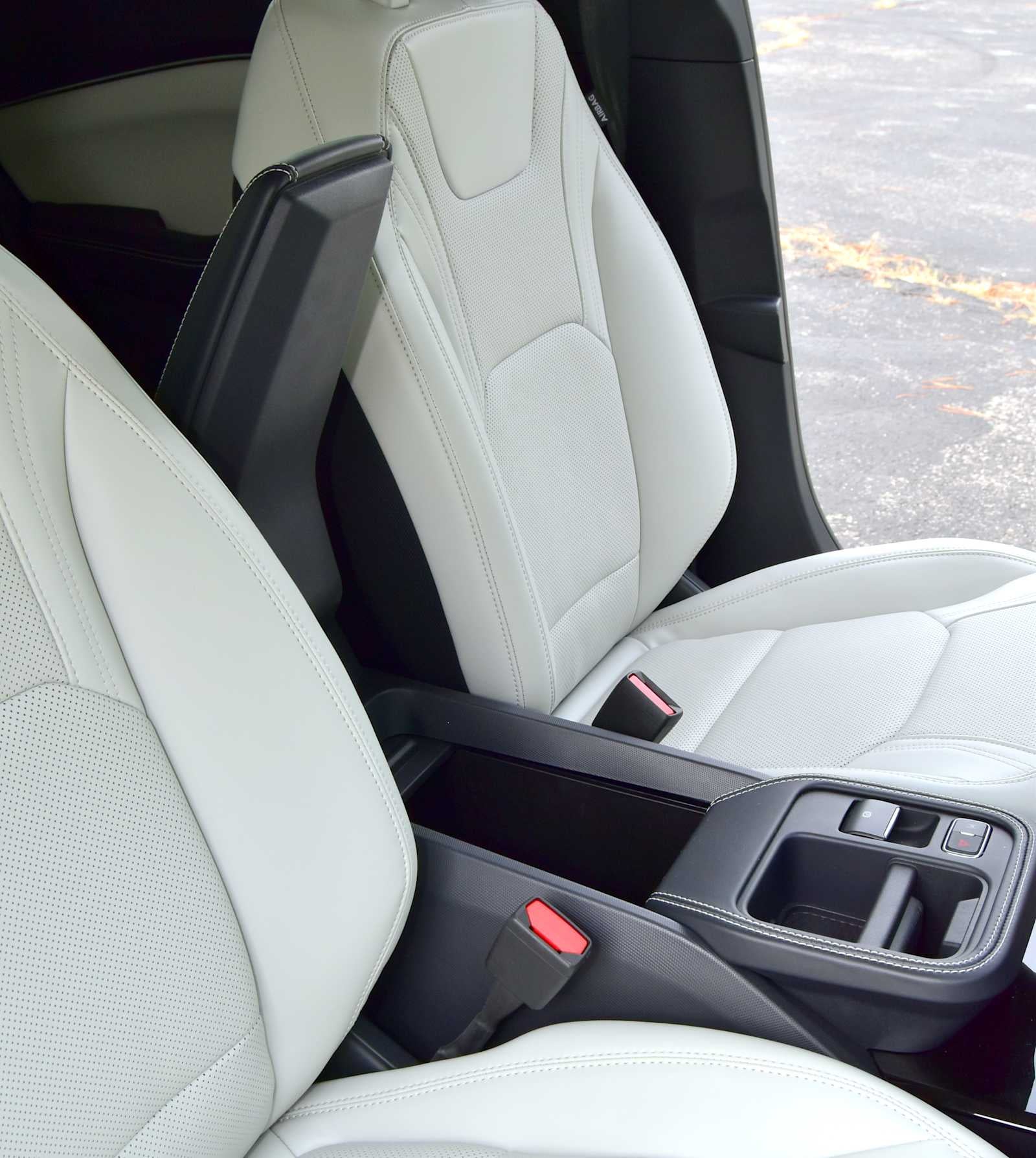 2026 Ford Mustang Mach-E Premium - Photo 32