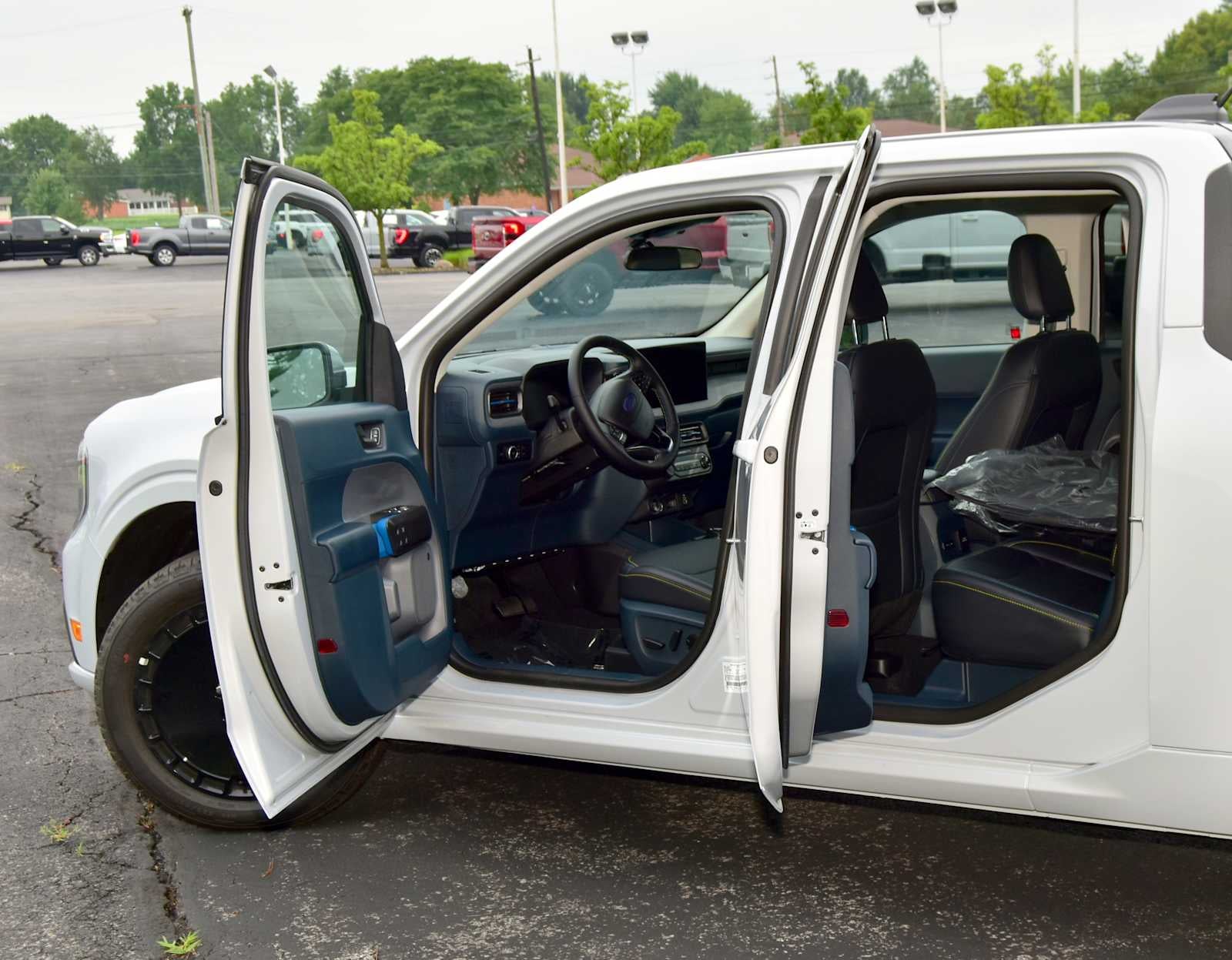 2026 Ford Maverick Lobo High