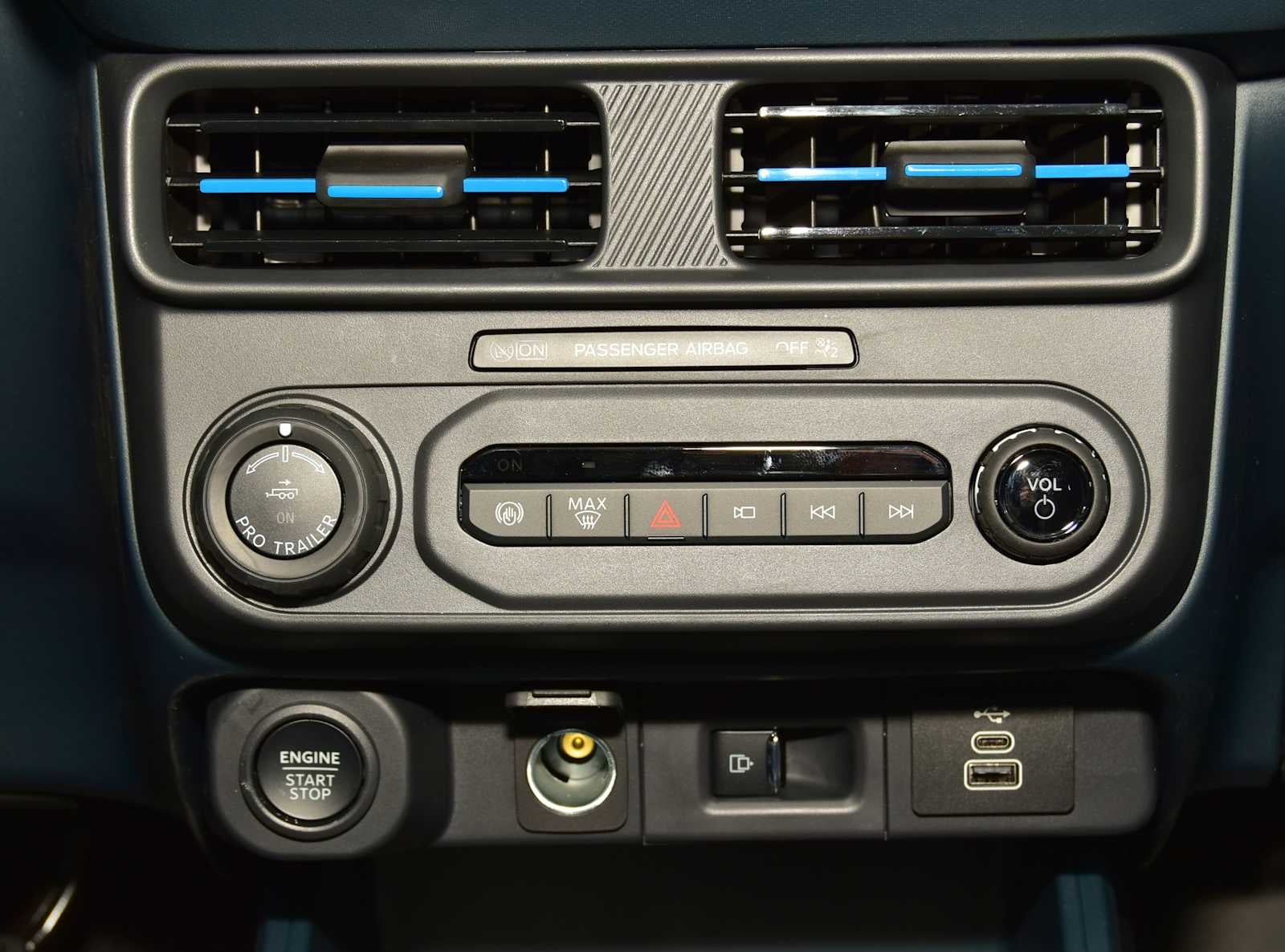 2026 Ford Maverick Lobo High
