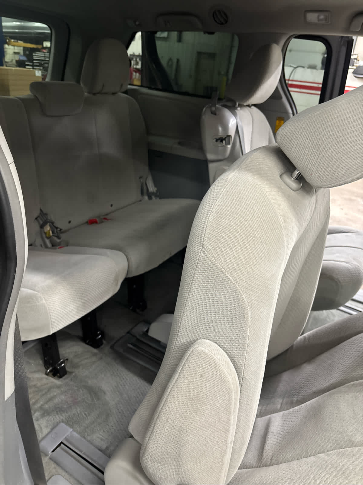 2014 Toyota Sienna LE