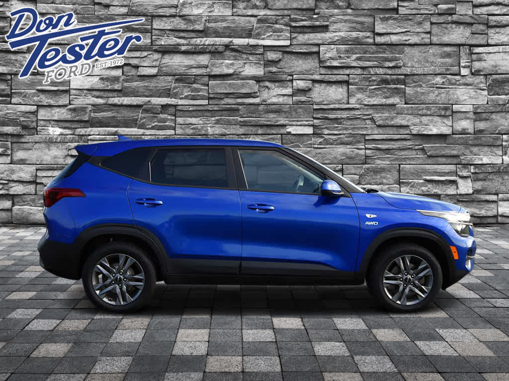 Used 2023 Kia Seltos LX with VIN KNDEPCAA9P7427589 for sale in Norwalk, OH